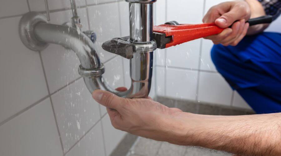 Expert burst pipe repair services in California, MD